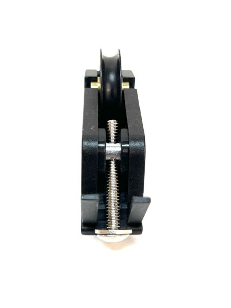 Suits early model Jason doors - pre 2000 & old BGC doors. Can use in place of M - 1170 Use M-4140 as replacement roller.