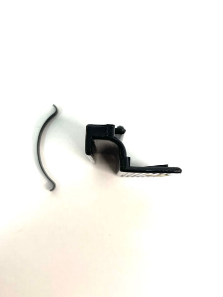 4 - 6020 Window handle &amp; spring - Dowell