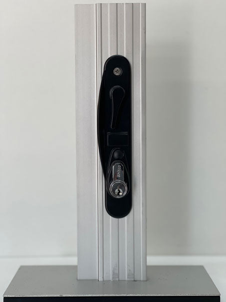 1 - 8801 Security screen door lock - Leichardt